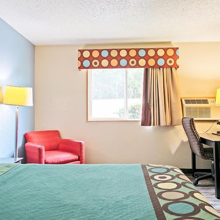 Super 8 By Wyndham Augusta Ft Eisenhower Area Екстериор снимка